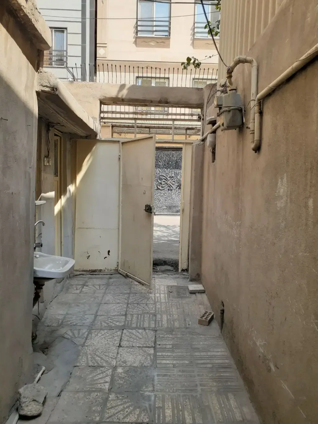 اجاره اداری و تجاری 60 متری در کیانشهر
