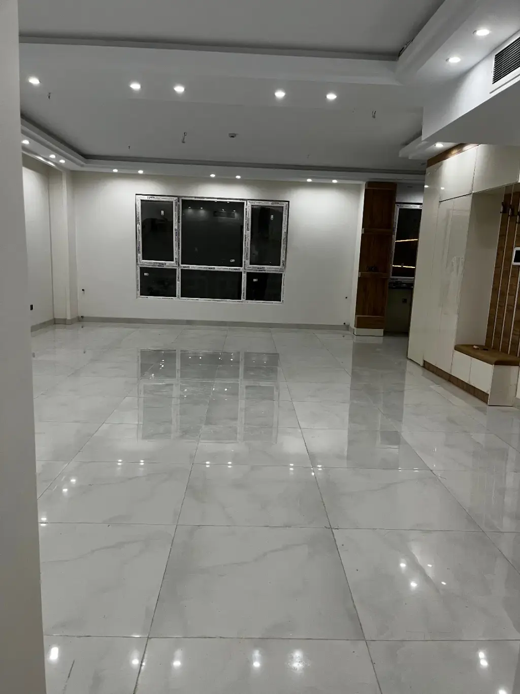 فروش آپارتمان 120 متری در زاهد گیلانی