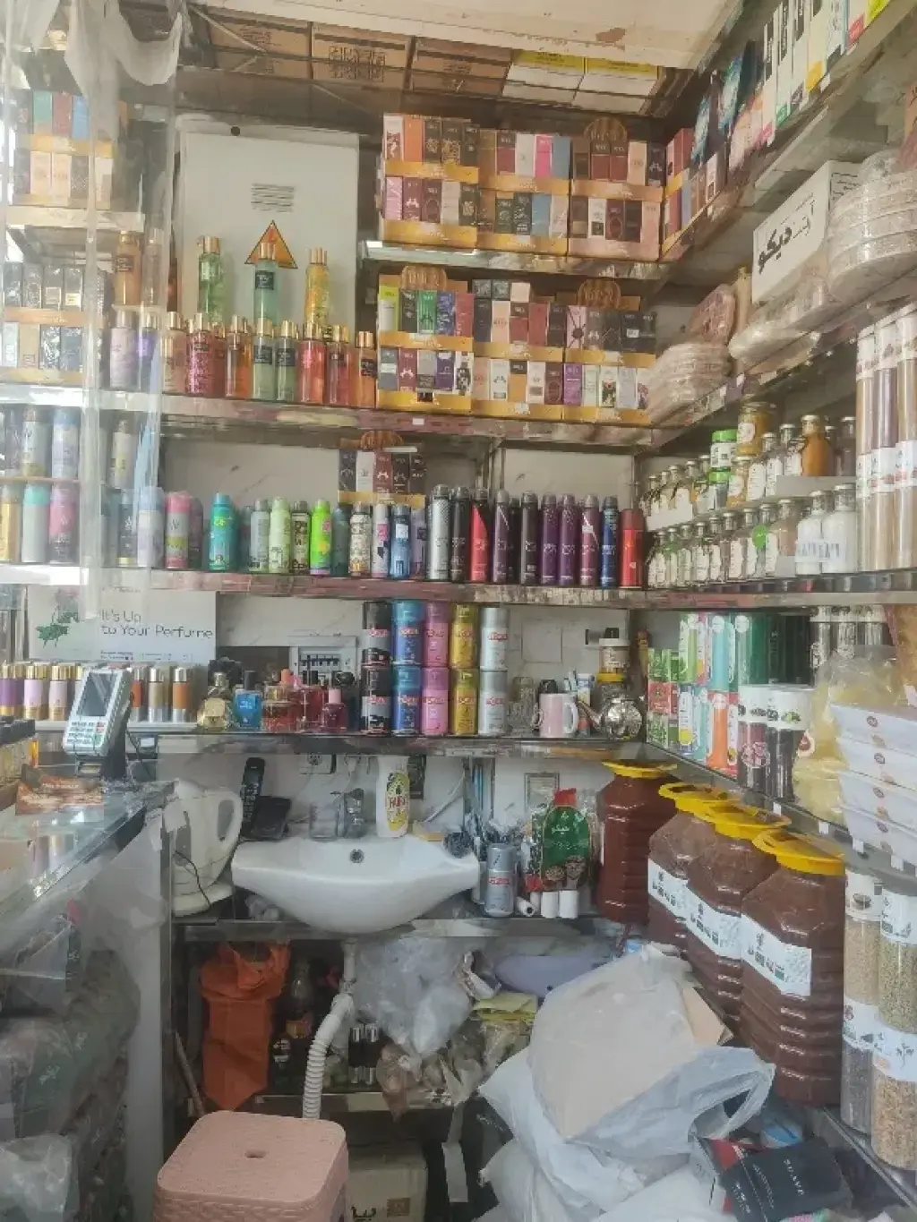 فروش اداری و تجاری 8 متری در مولوی