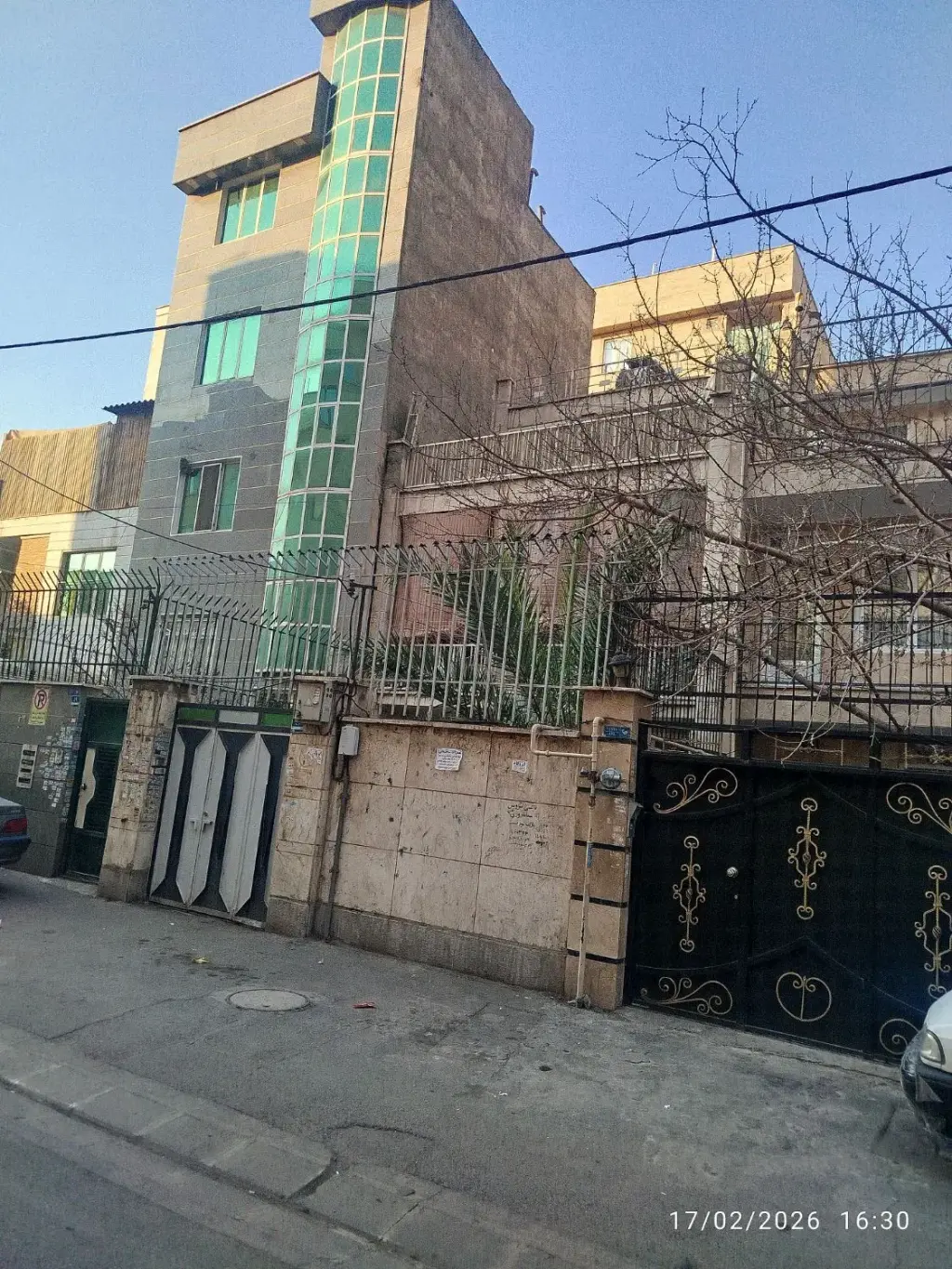 فروش زمین و کلنگی 90 متری در هفت چنار