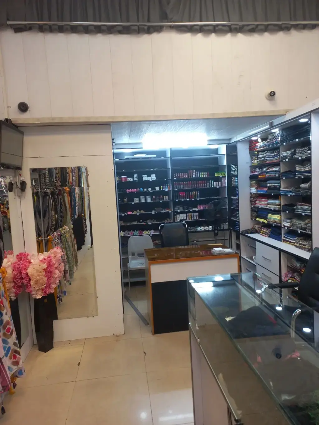 فروش اداری و تجاری 25 متری در بروجردی - تصویر 6