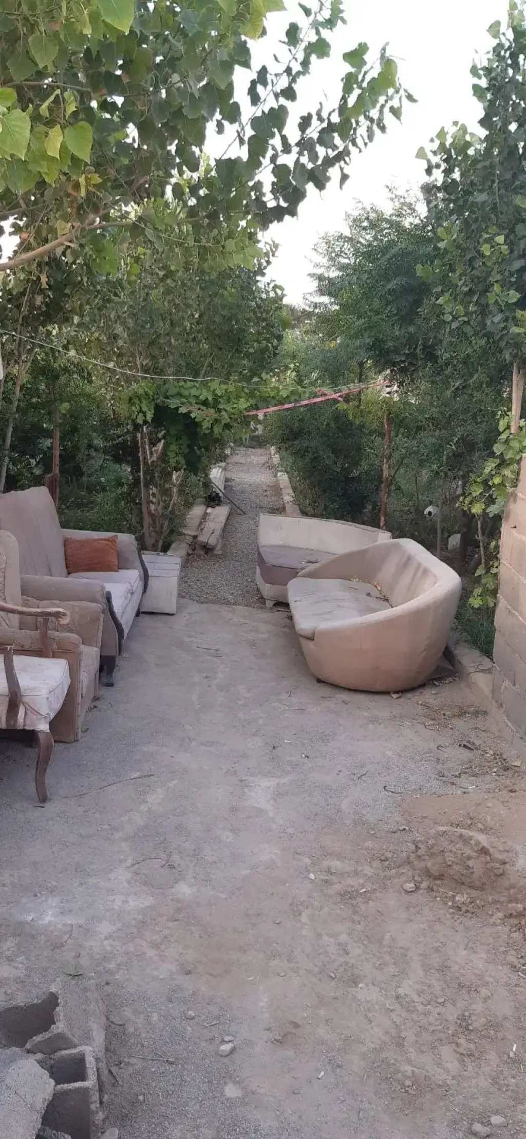 فروش اداری و تجاری 285 متری در کیانشهر