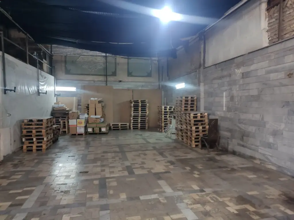اجاره اداری و تجاری 150 متری در مینای شمالی (مخبر)
