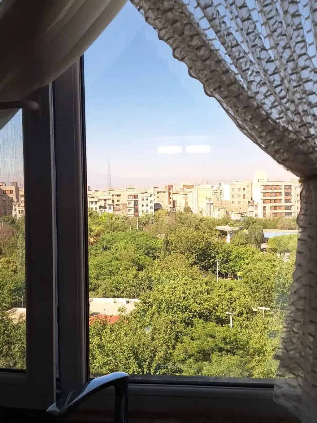 فروش آپارتمان 77 متری در حمزهآباد