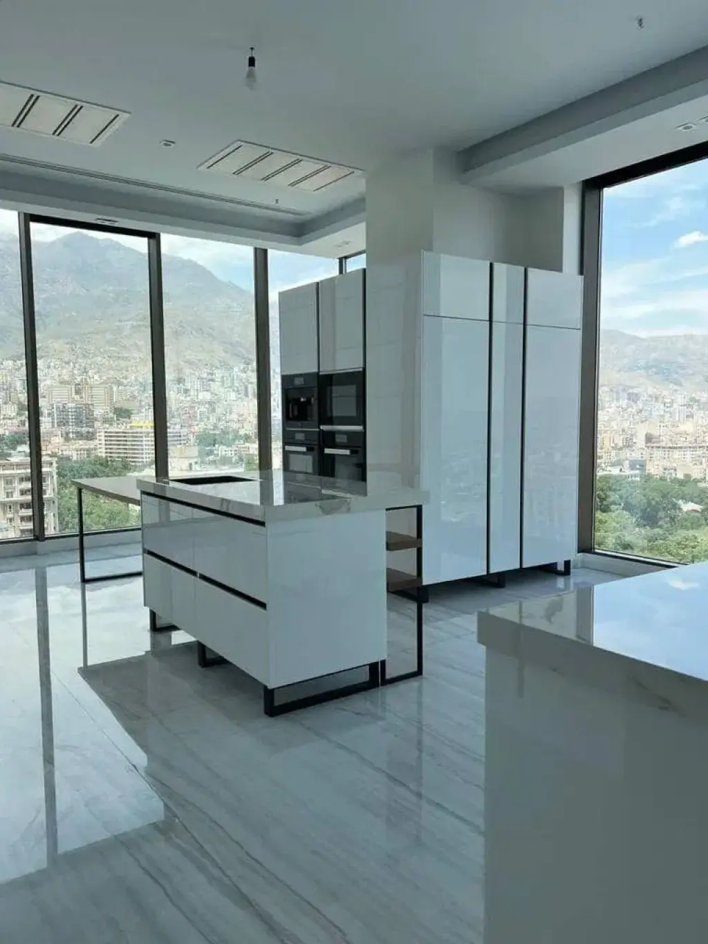اجاره آپارتمان 240 متری در زعفرانیه