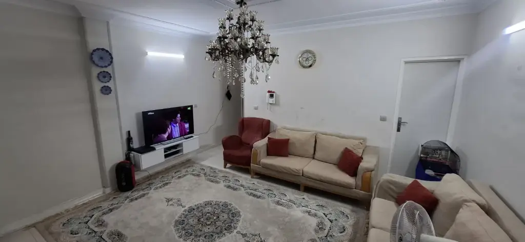 اجاره آپارتمان 44 متری در صاحب الزمان - تصویر 2