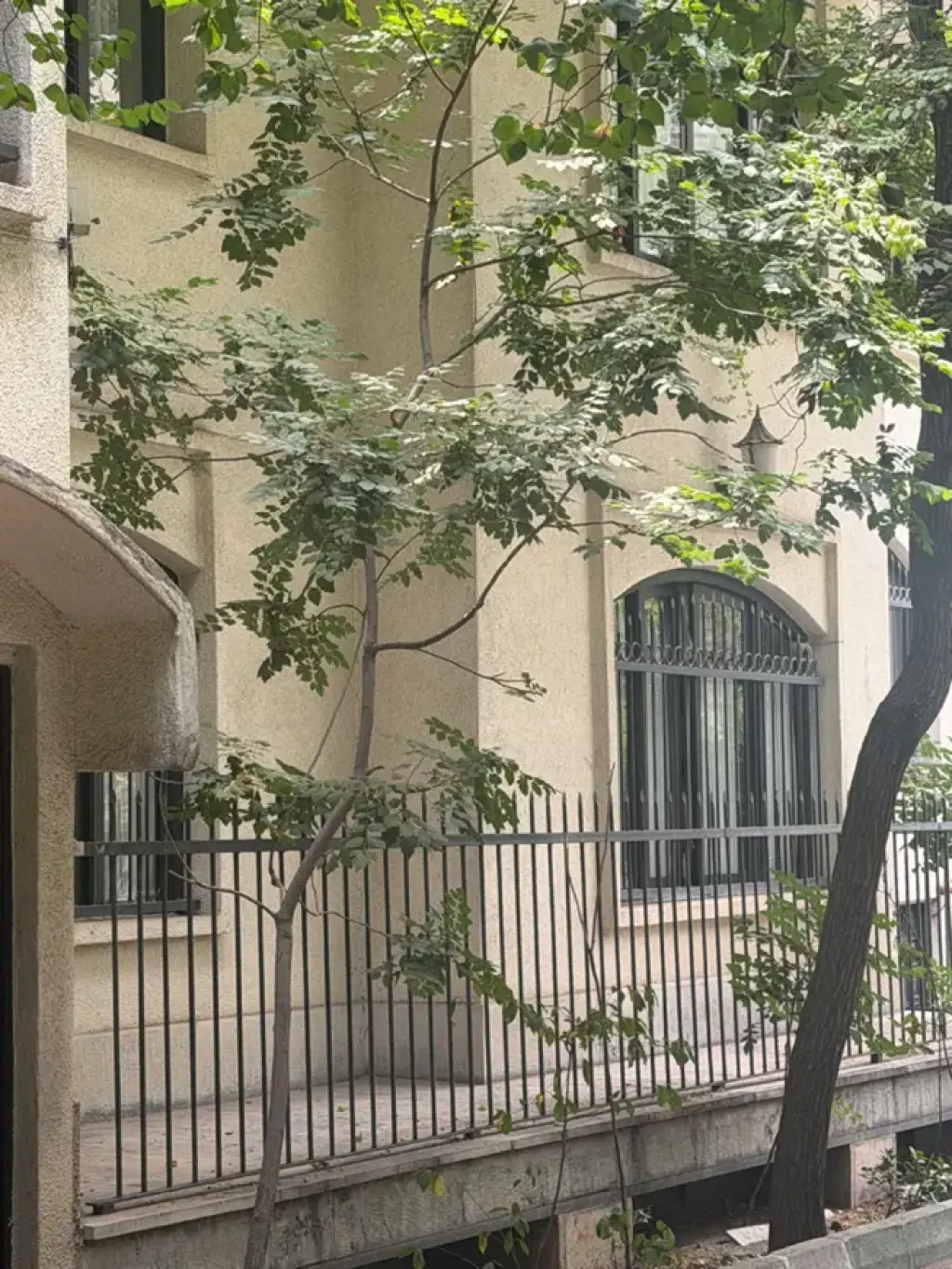فروش زمین و کلنگی 415 متری در فرمانیه - تصویر 2