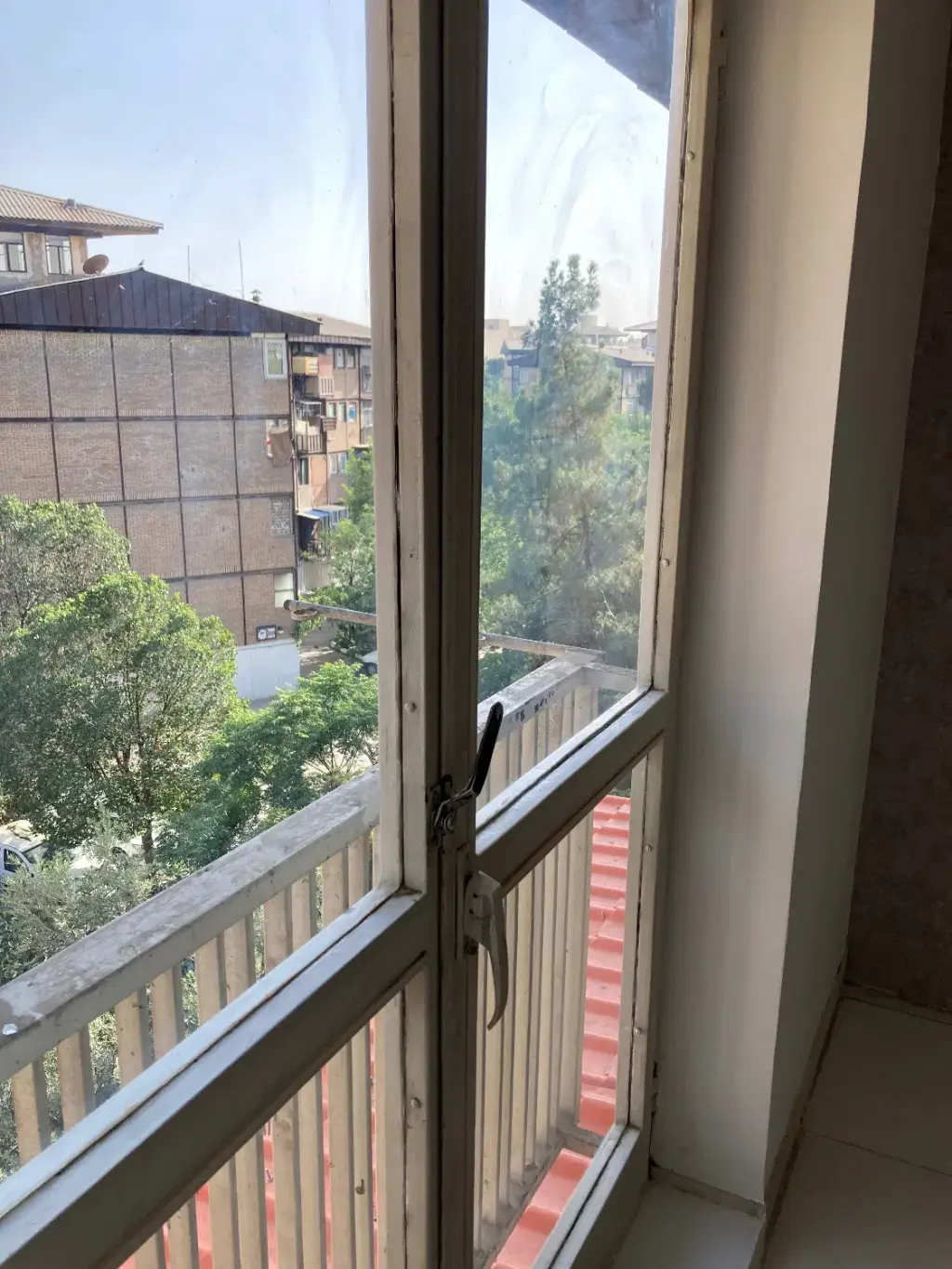 فروش آپارتمان 67 متری در تاکسیرانی - تصویر 2