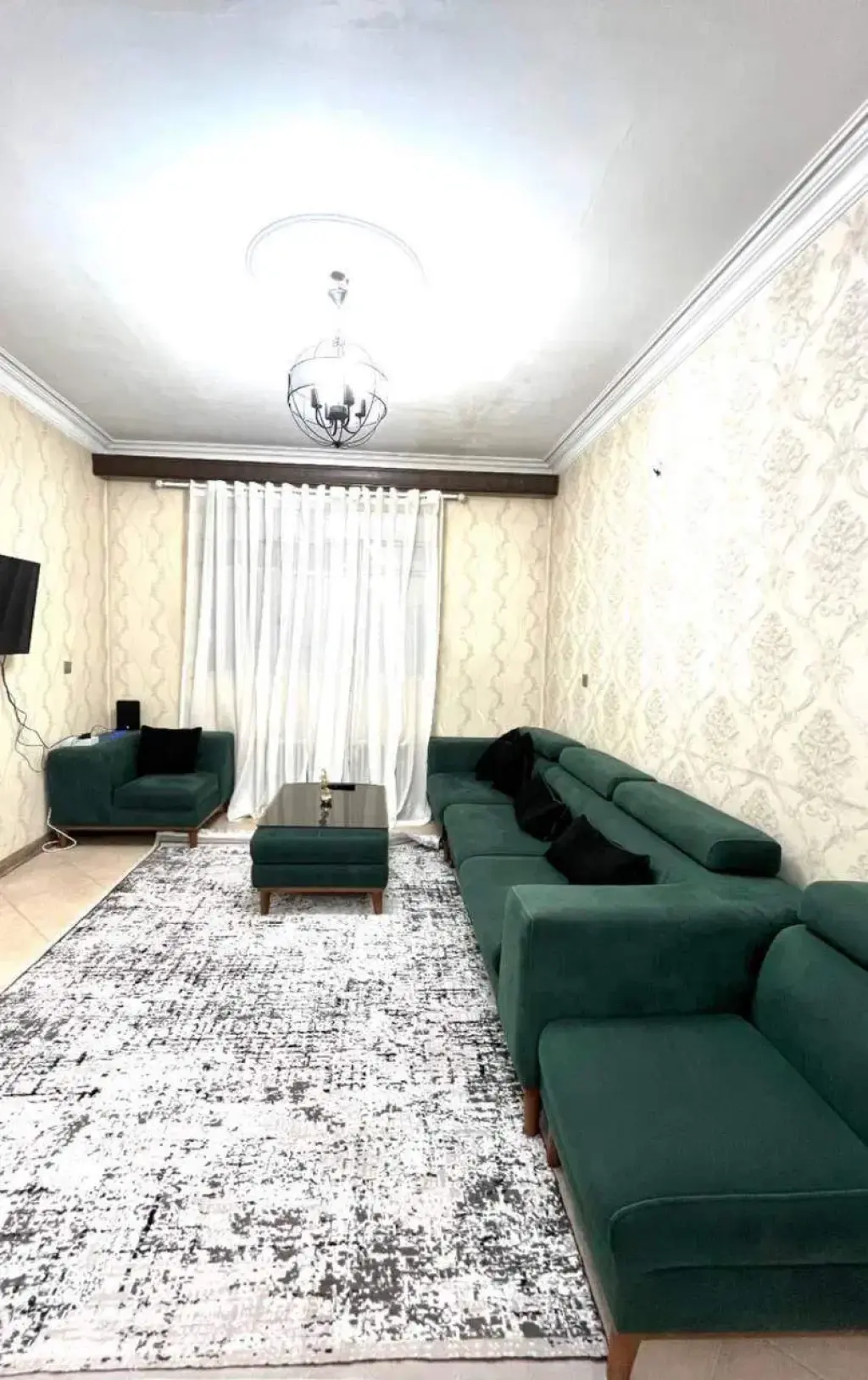 اجاره آپارتمان 80 متری در صادقیه