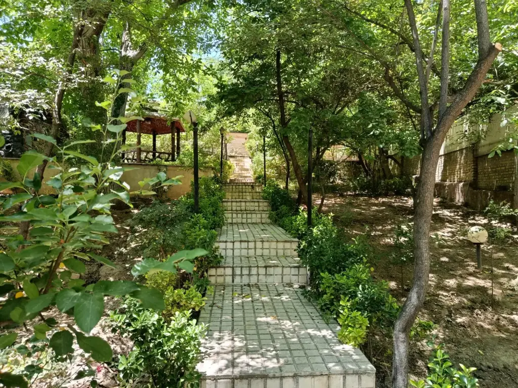 فروش خانه و ویلا 735 متری در بوستان سرخه حصار - تصویر 3