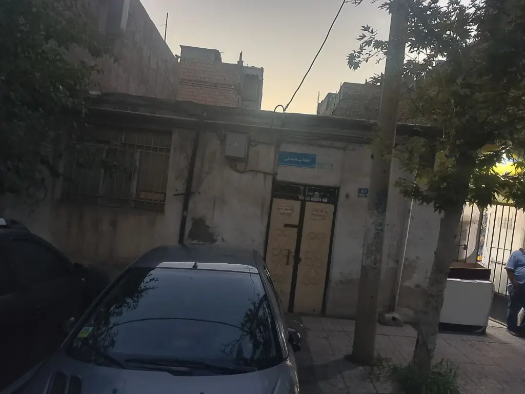 اجاره خانه و ویلا 200 متری در خاک سفید - تصویر 2