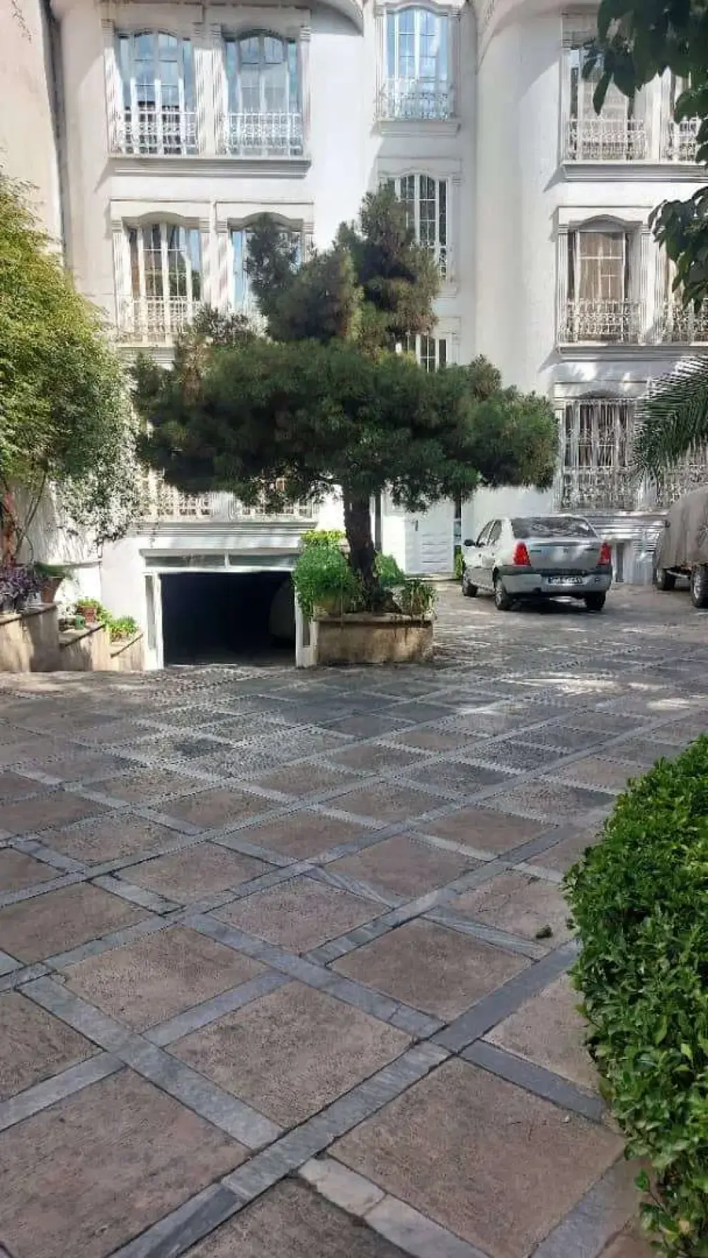 اجاره آپارتمان 130 متری در لویزان