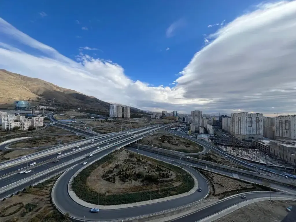 فروش آپارتمان 100 متری در گلستان (شهرک راه آهن)