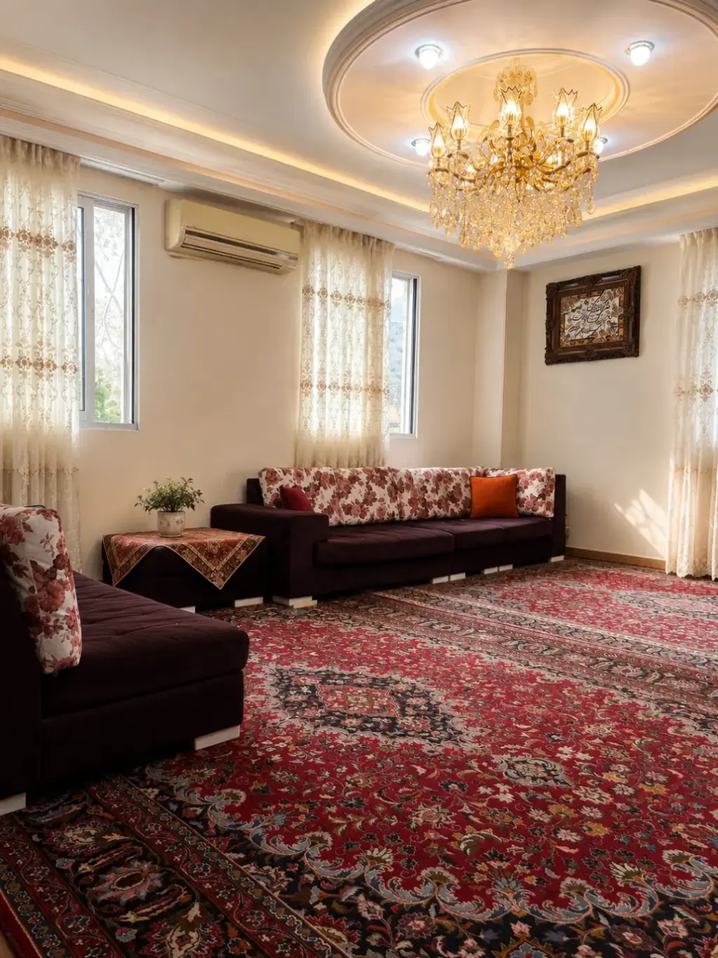 فروش آپارتمان 81 متری در باغ خزانه