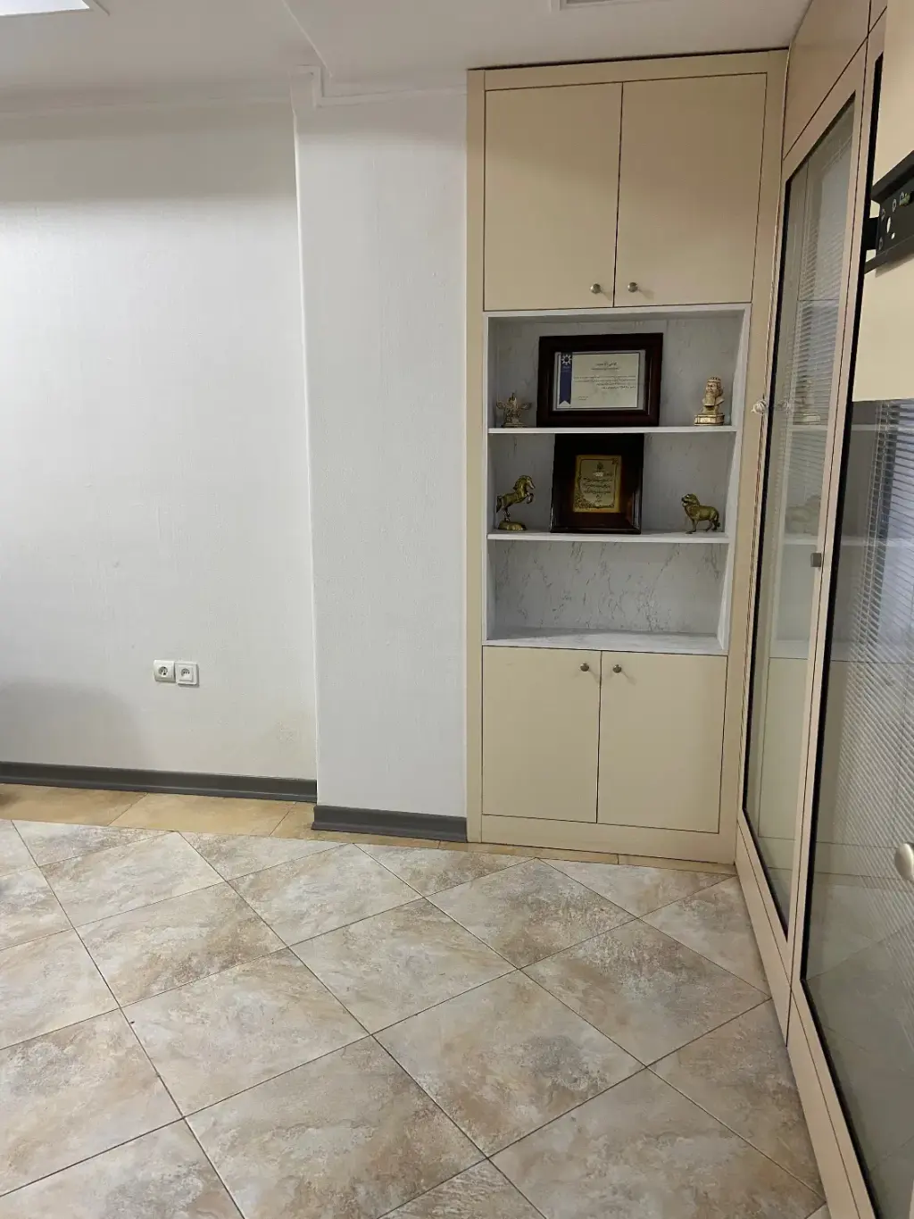 اجاره اداری و تجاری 77 متری در مرزداران - تصویر 3
