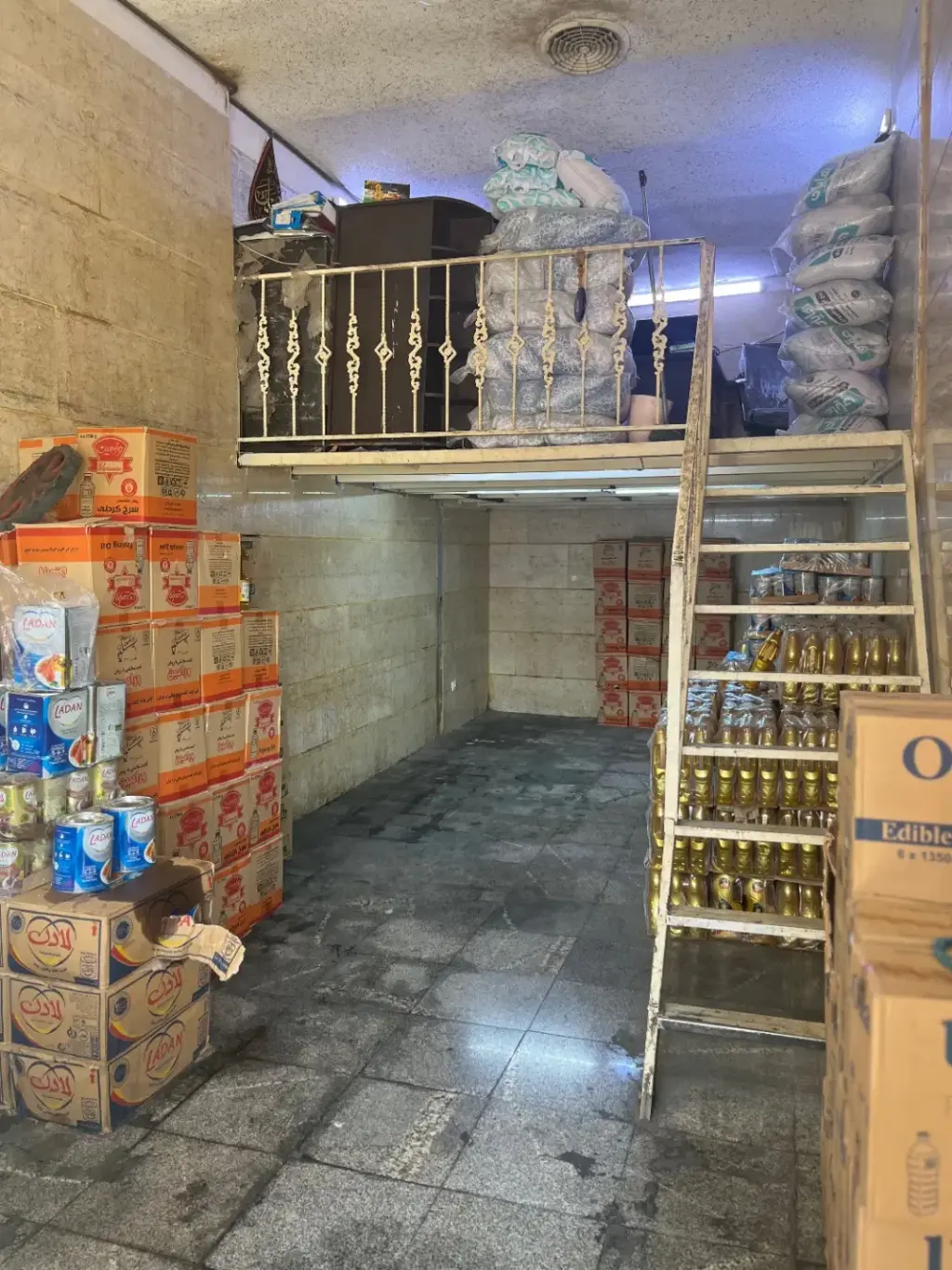 فروش اداری و تجاری 32 متری در انبار نفت