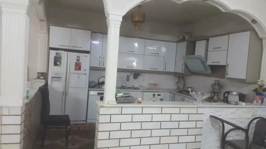 فروش خانه و ویلا 216 متری در نازی‌آباد