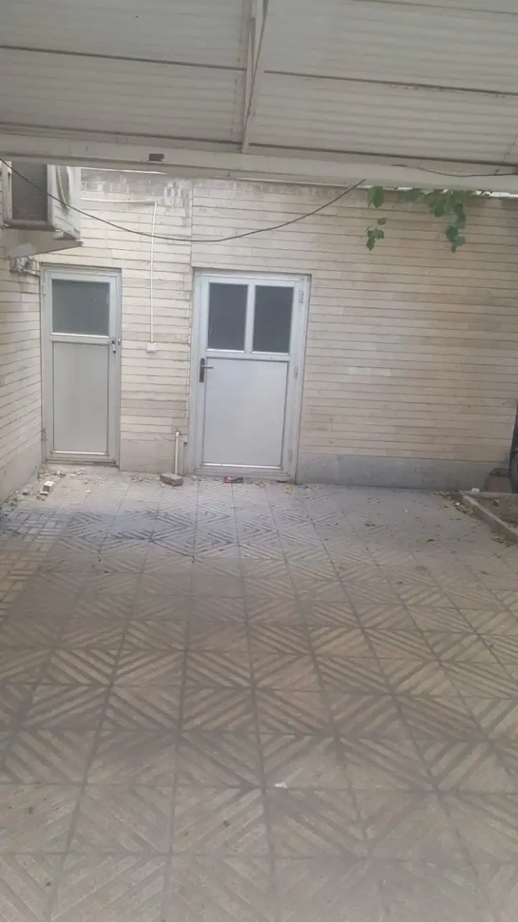 فروش خانه و ویلا 216 متری در نازی‌آباد - تصویر 2