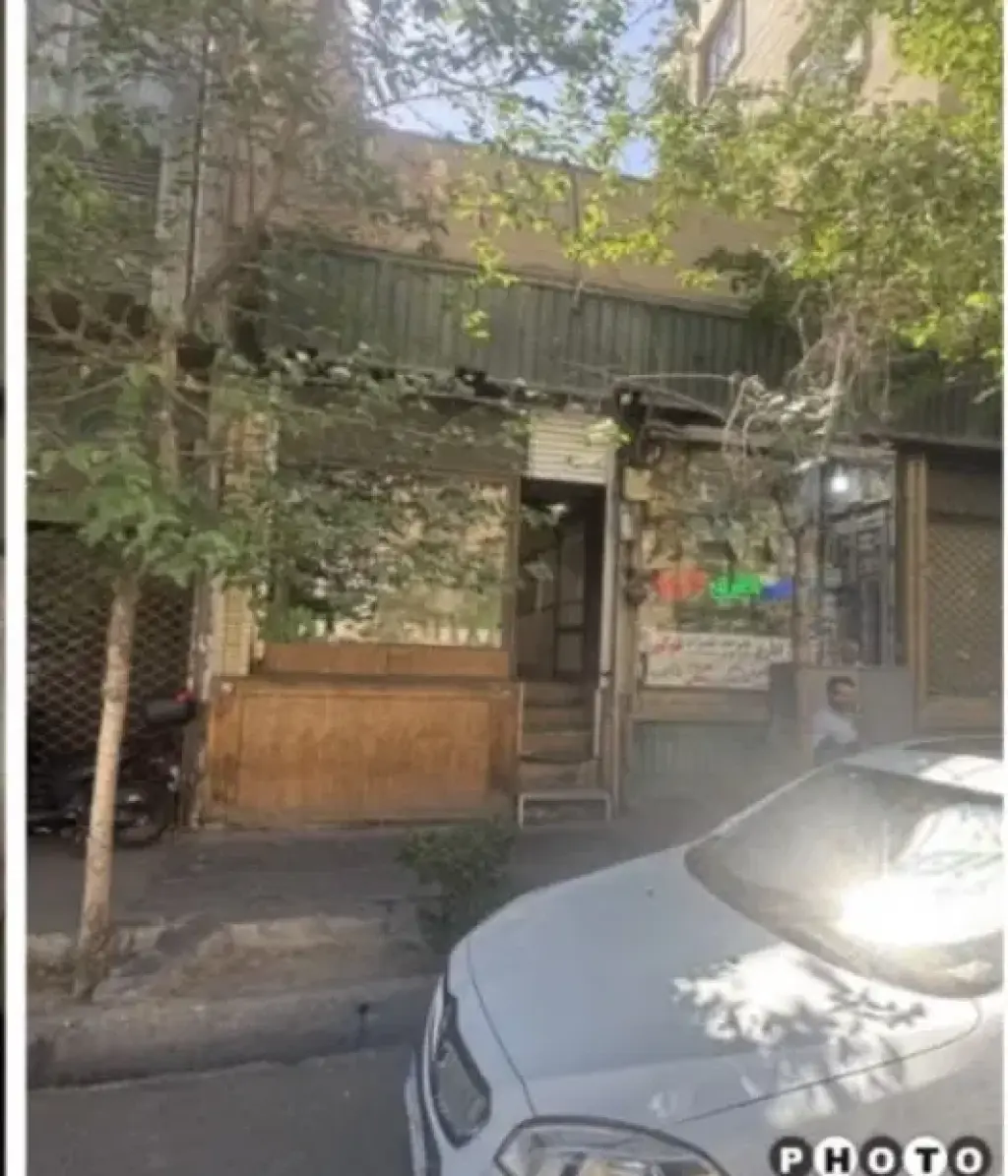 فروش اداری و تجاری 34 متری در فلسطین (میدان انقلاب)