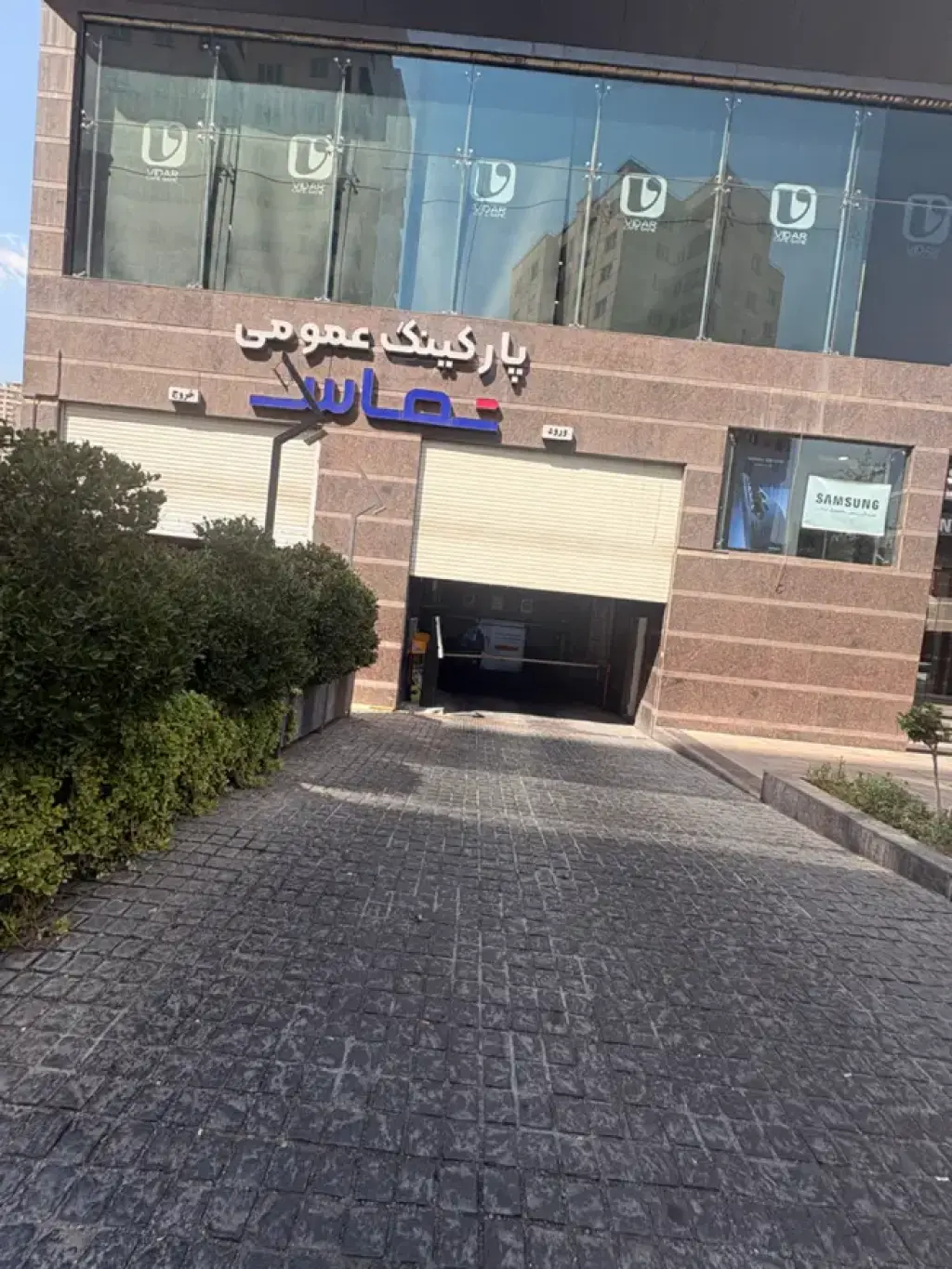 اجاره اداری و تجاری 80000 متری در گلستان (شهرک راه آهن)