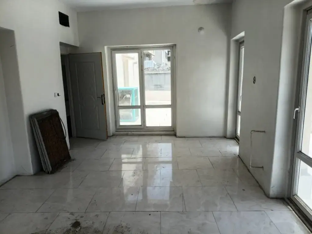 اجاره آپارتمان 200 متری در منیریه