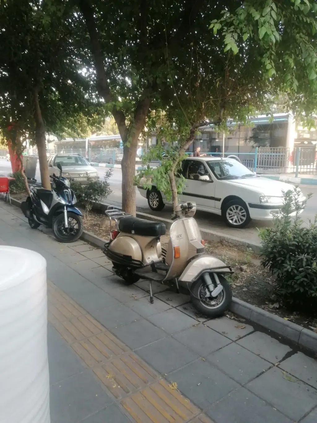 فروش اداری و تجاری 24 متری در راه آهن - تصویر 4