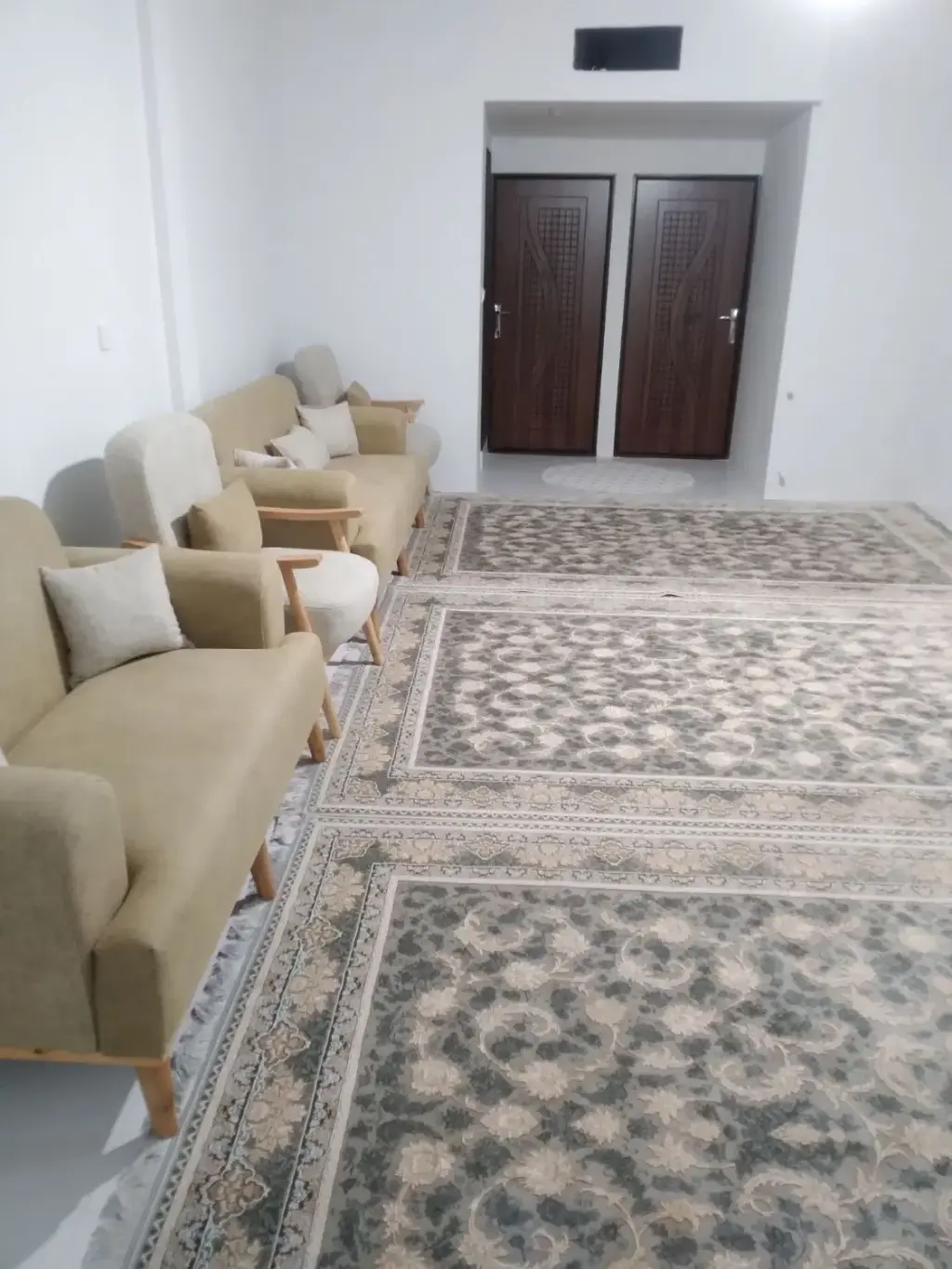 فروش آپارتمان 80 متری در خاک سفید