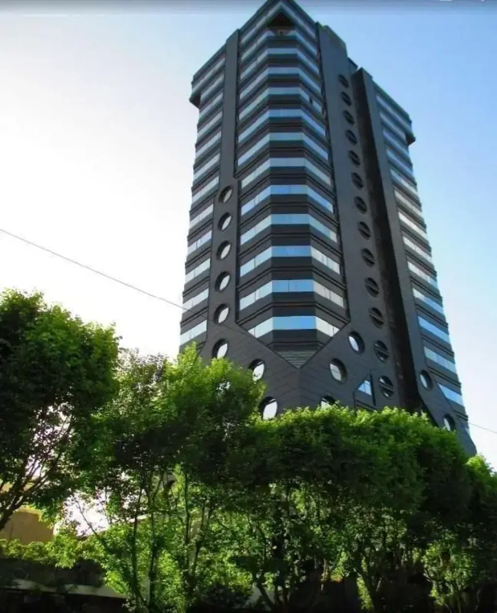 اجاره اداری و تجاری 120 متری در امانیه