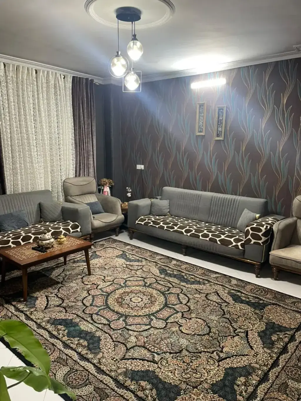 فروش آپارتمان 70 متری در تولید دارو