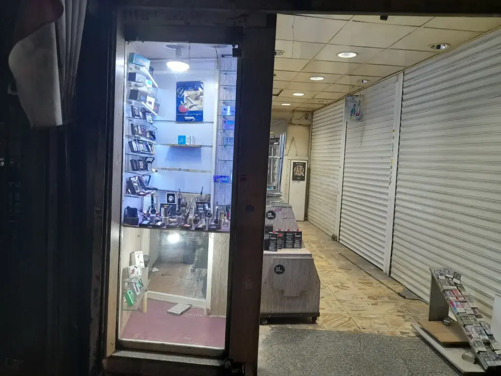 اجاره اداری و تجاری 6 متری در فردوسی - تصویر 4