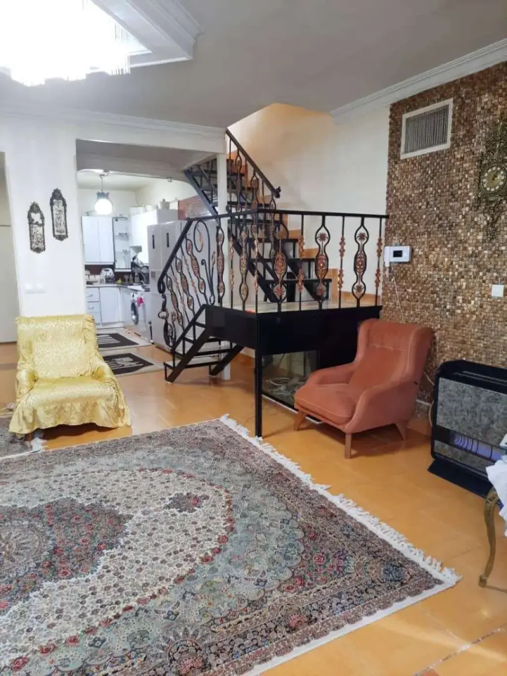 اجاره خانه و ویلا 100 متری در مینای شمالی (مخبر) - تصویر 2