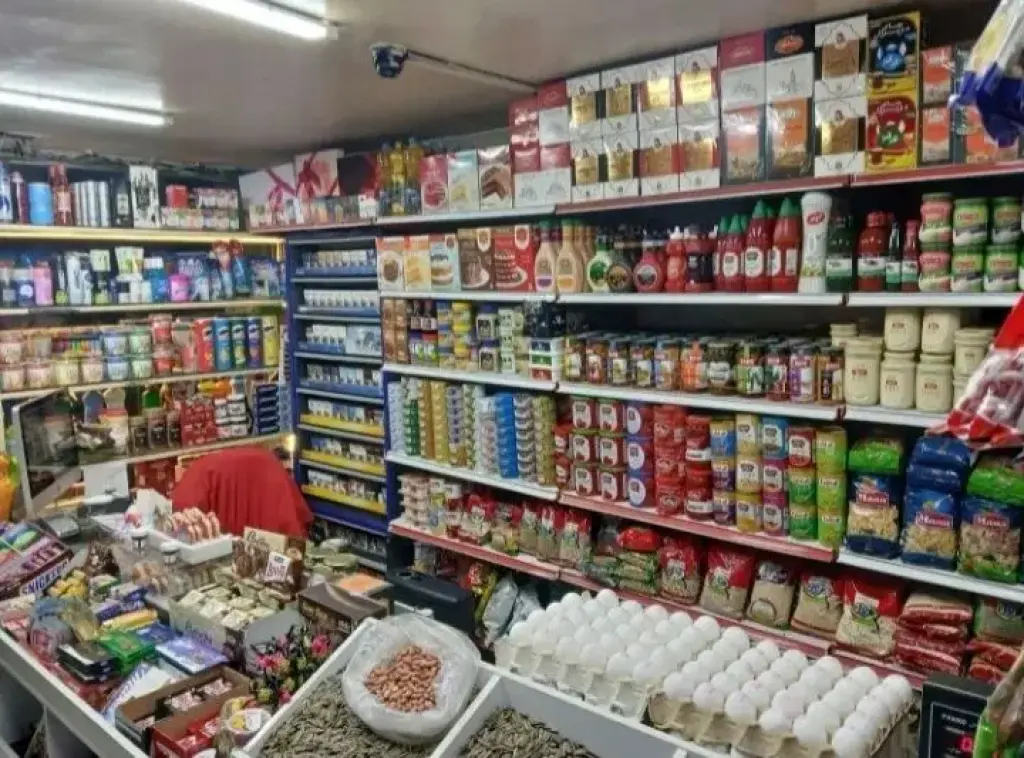 اجاره اداری و تجاری 28 متری در گلستان (شهرک راه آهن)