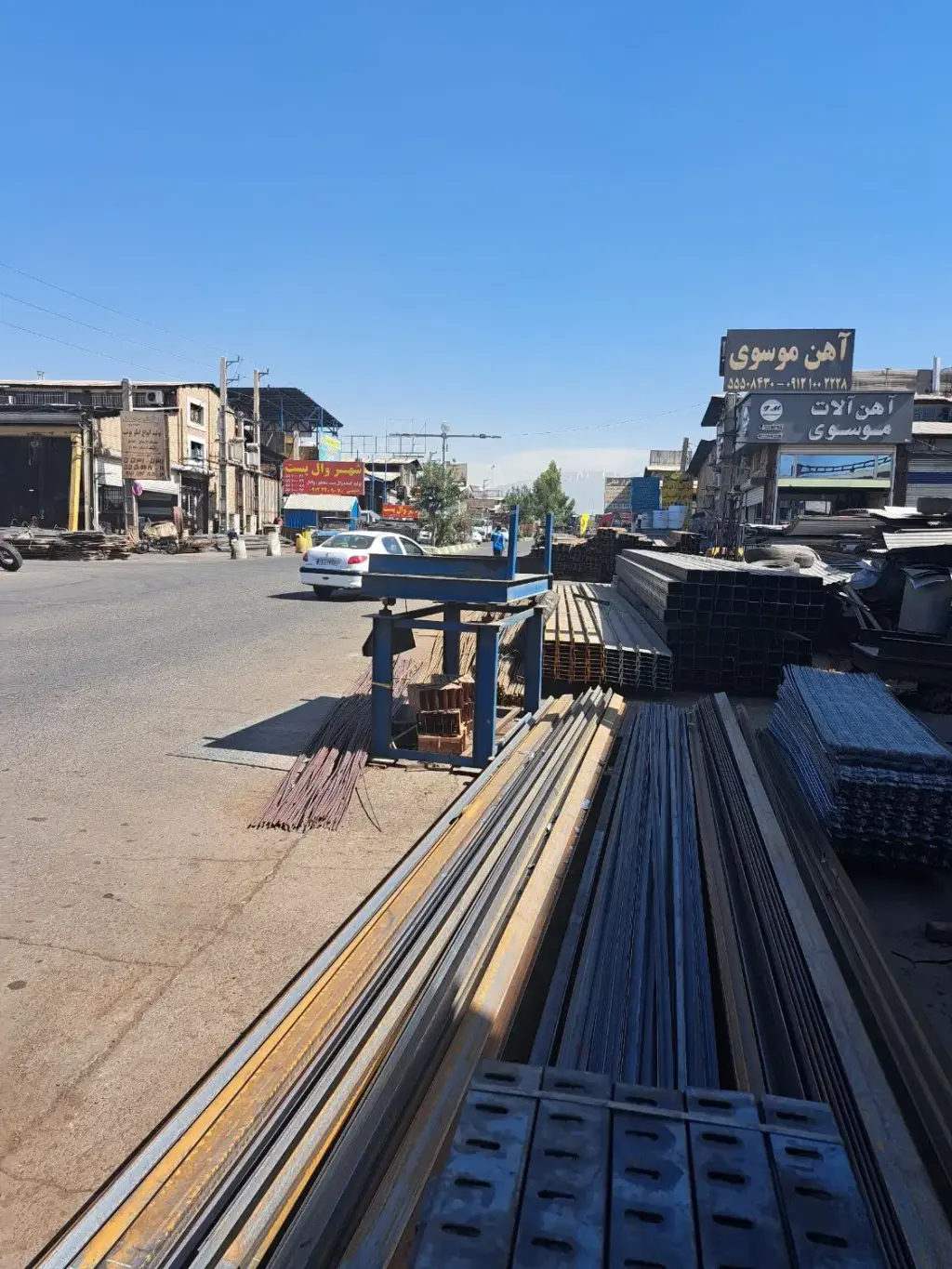 فروش اداری و تجاری 125 متری در بازار آهن - تصویر 2