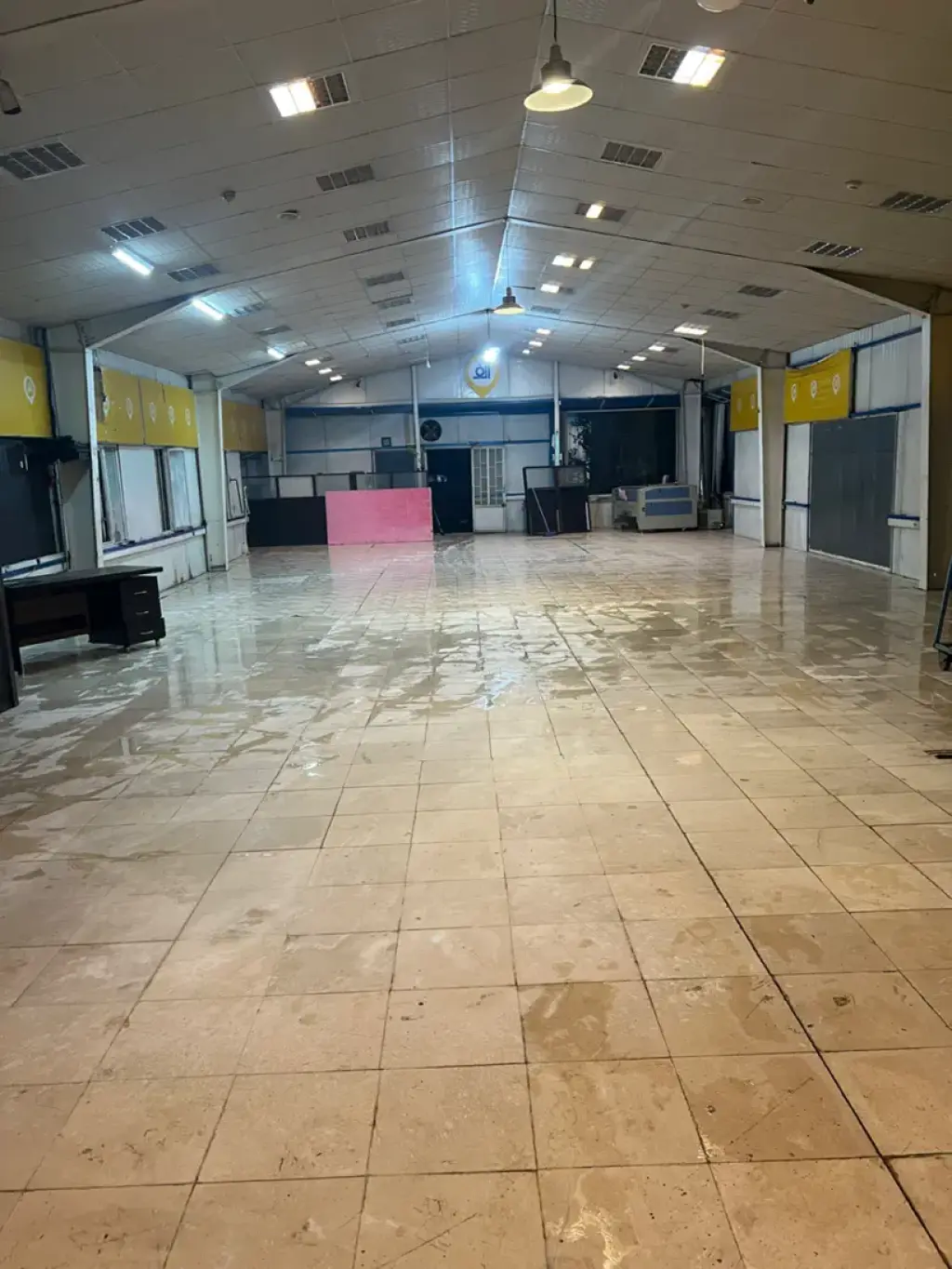 اجاره اداری و تجاری 300 متری در دولتخواه جنوبی