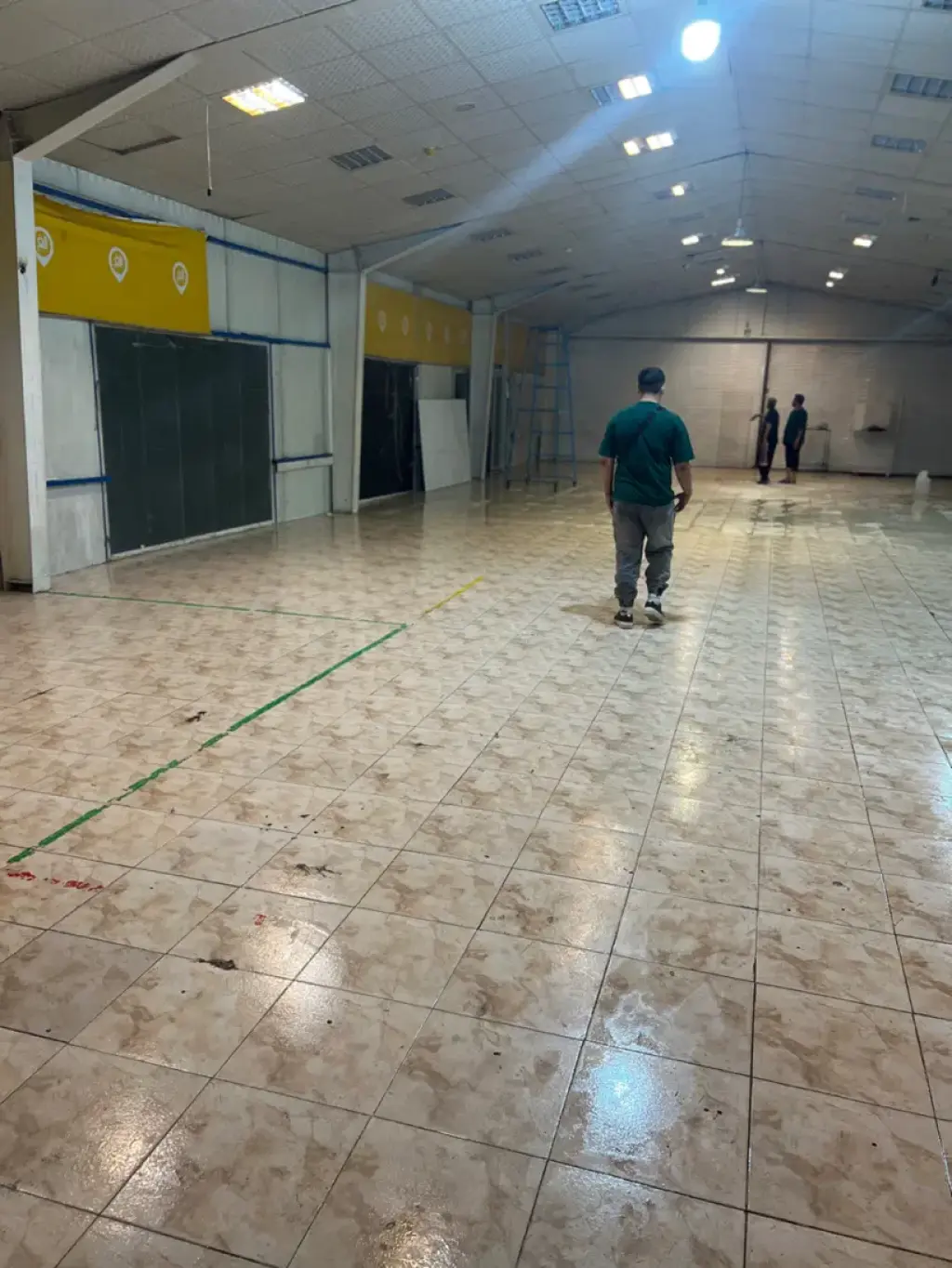 اجاره اداری و تجاری 300 متری در دولتخواه جنوبی - تصویر 2