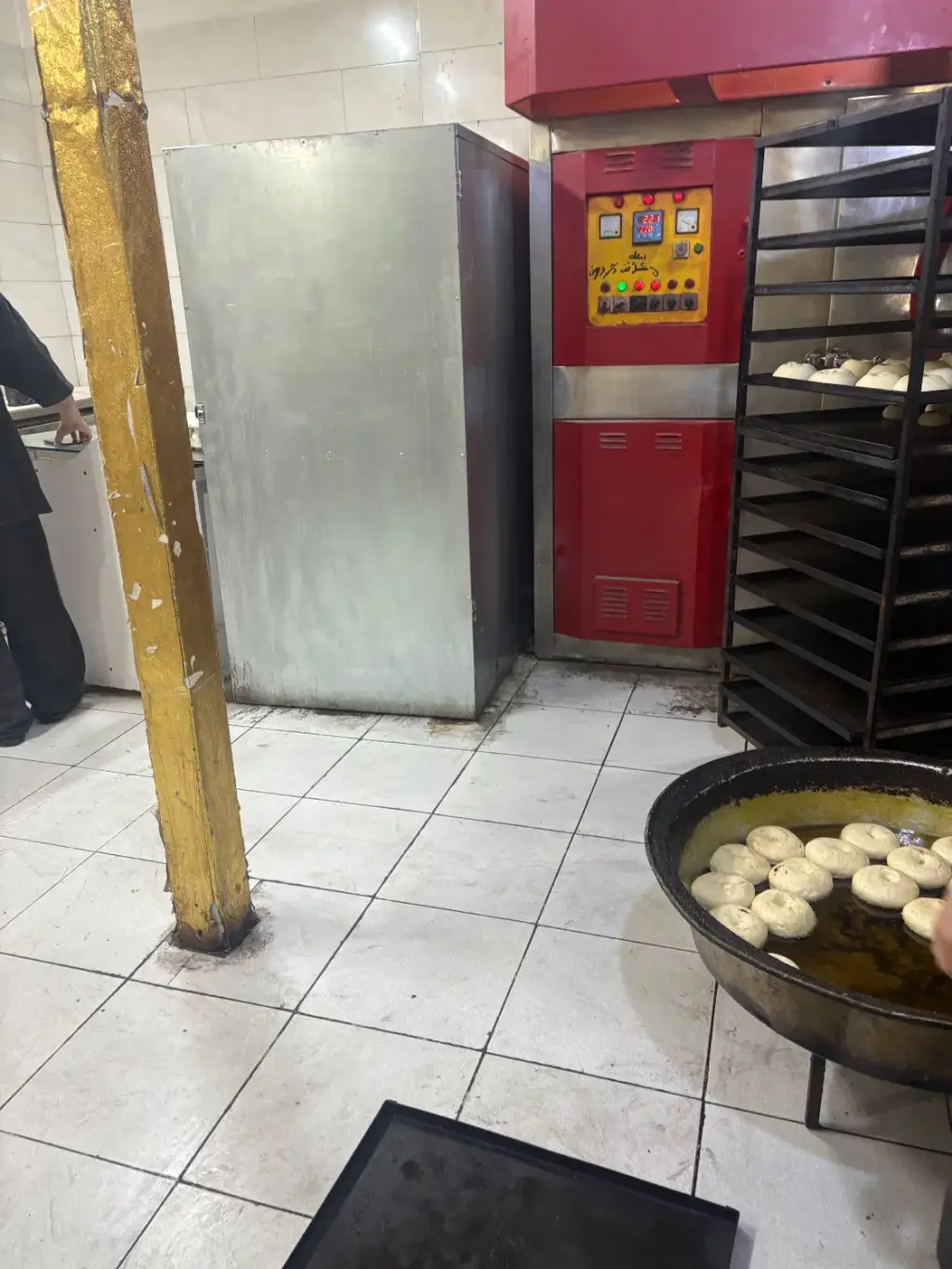 اجاره اداری و تجاری 100 متری در سجاد - تصویر 5