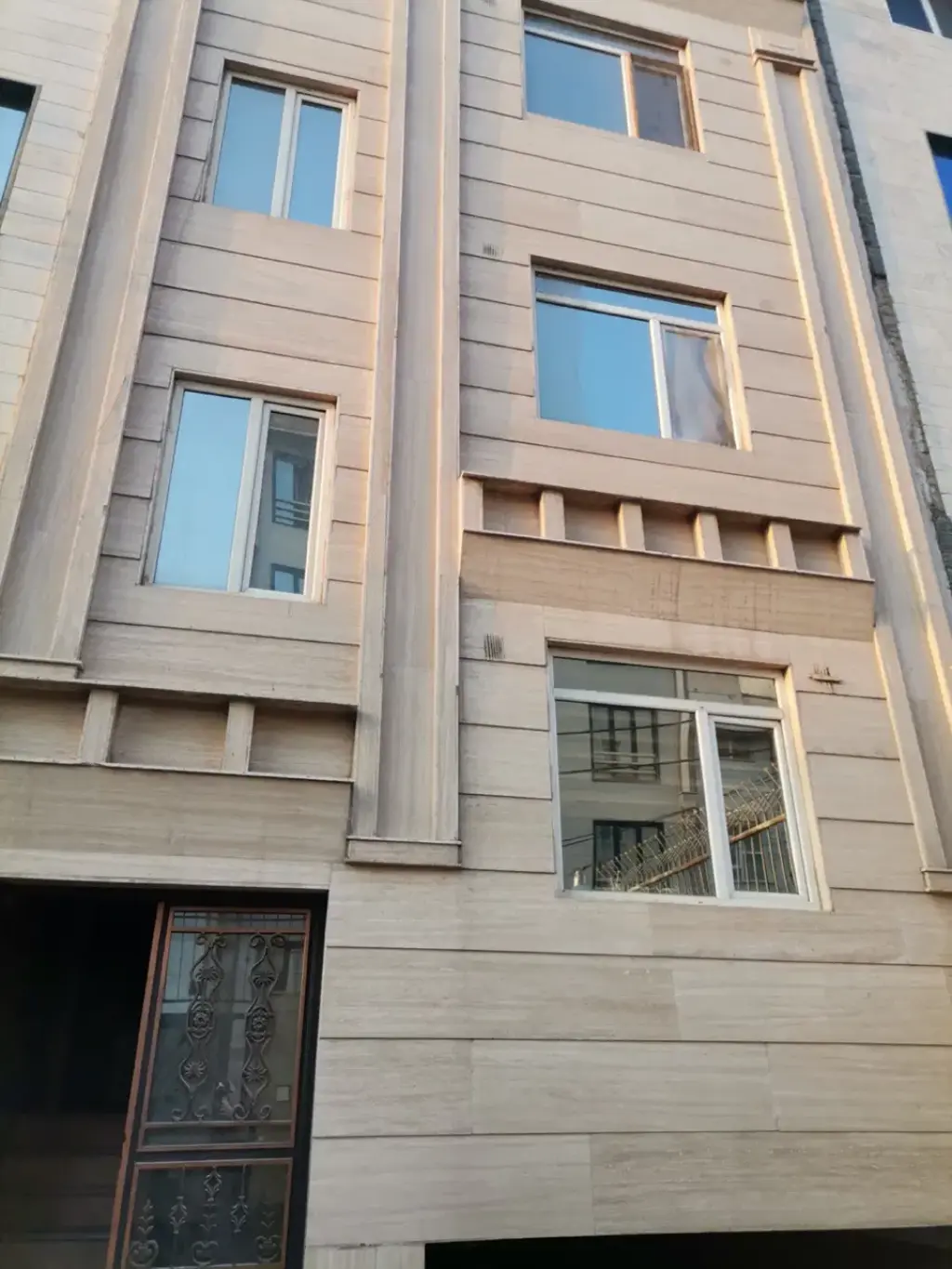 فروش آپارتمان 65 متری در افسریه جنوبی