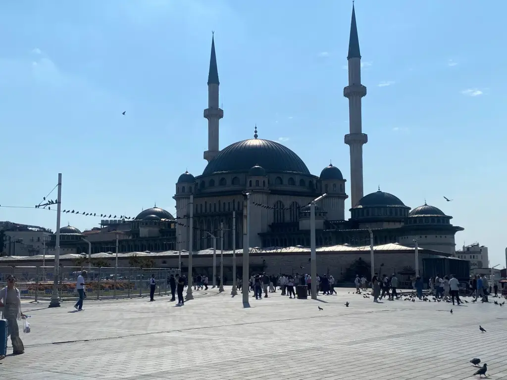 اجاره آپارتمان 100 متری در مجیدآباد