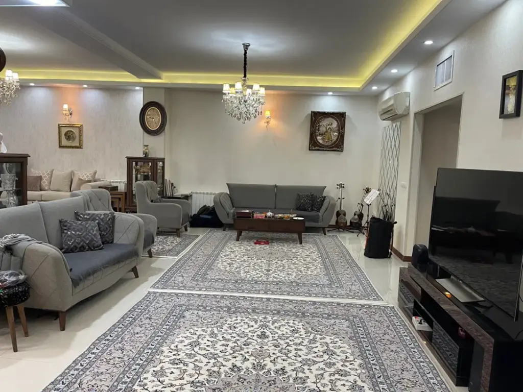 فروش آپارتمان 153 متری در آزادشهر