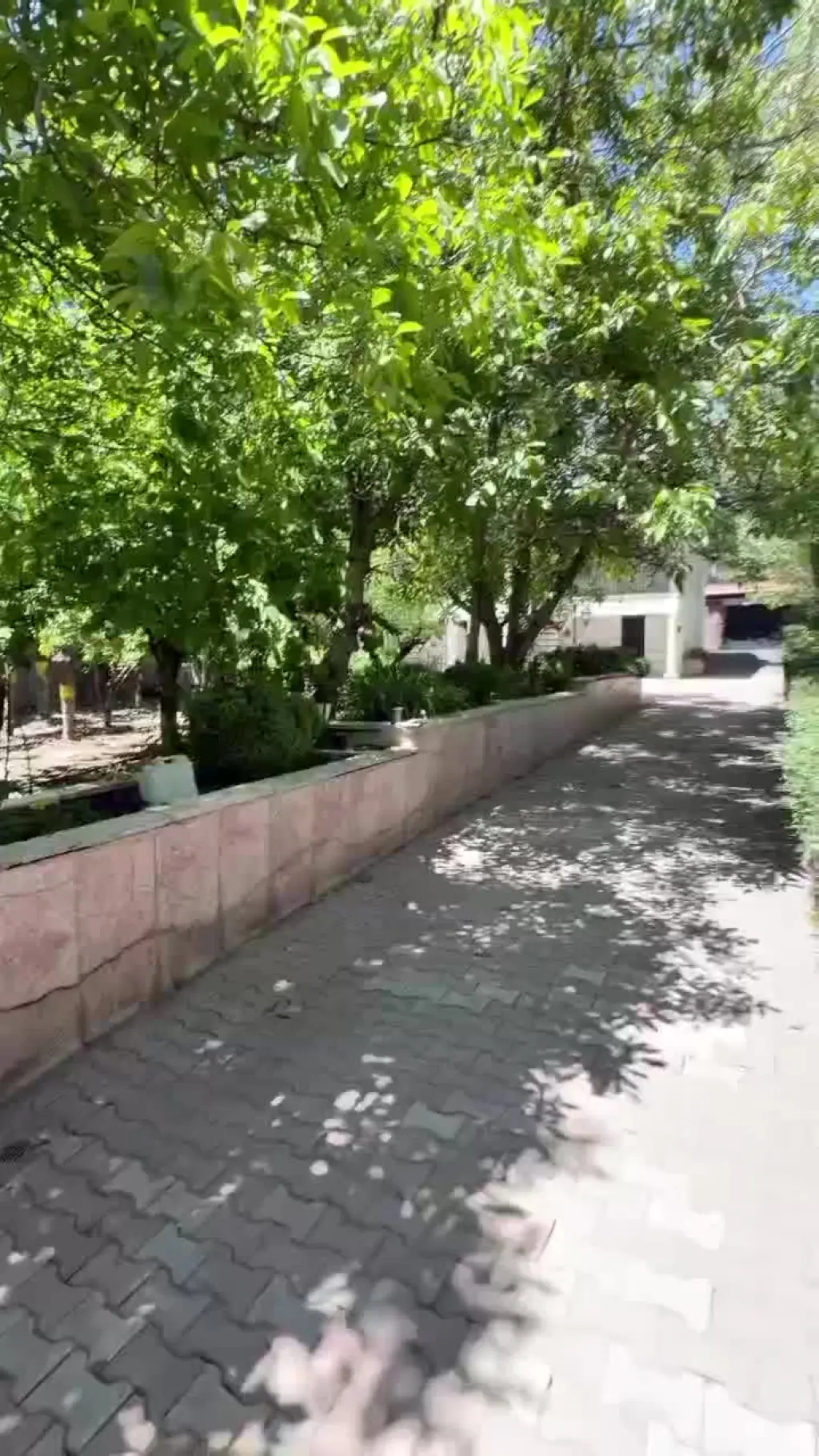 فروش خانه و ویلا 800 متری در زعفرانیه
