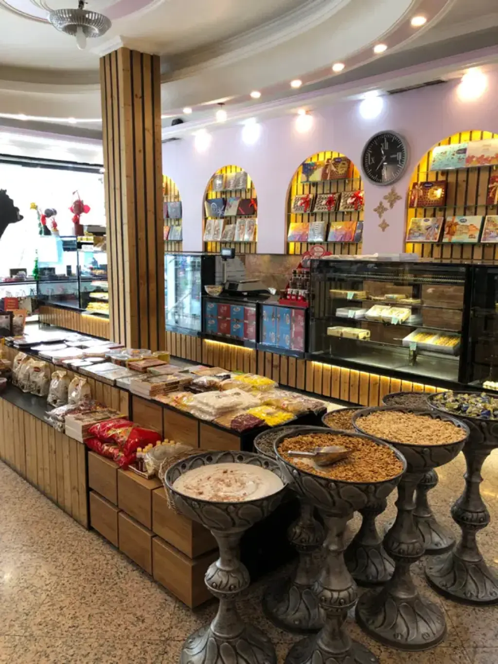 اجاره اداری و تجاری 100 متری در خواجه نصیر طوسی - تصویر 3