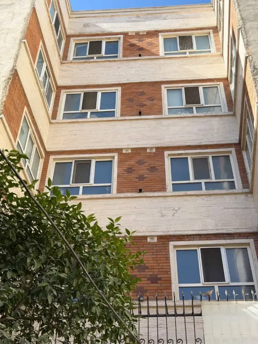 فروش آپارتمان 42 متری در دژکام