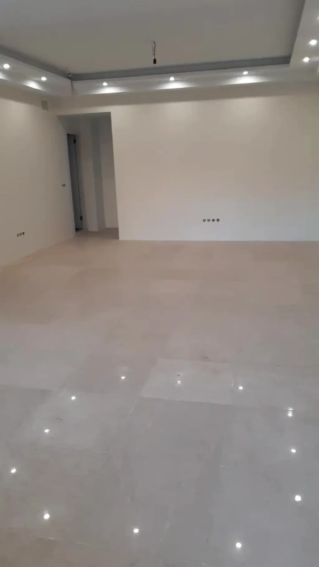 فروش آپارتمان 93 متری در ائمه اطهار