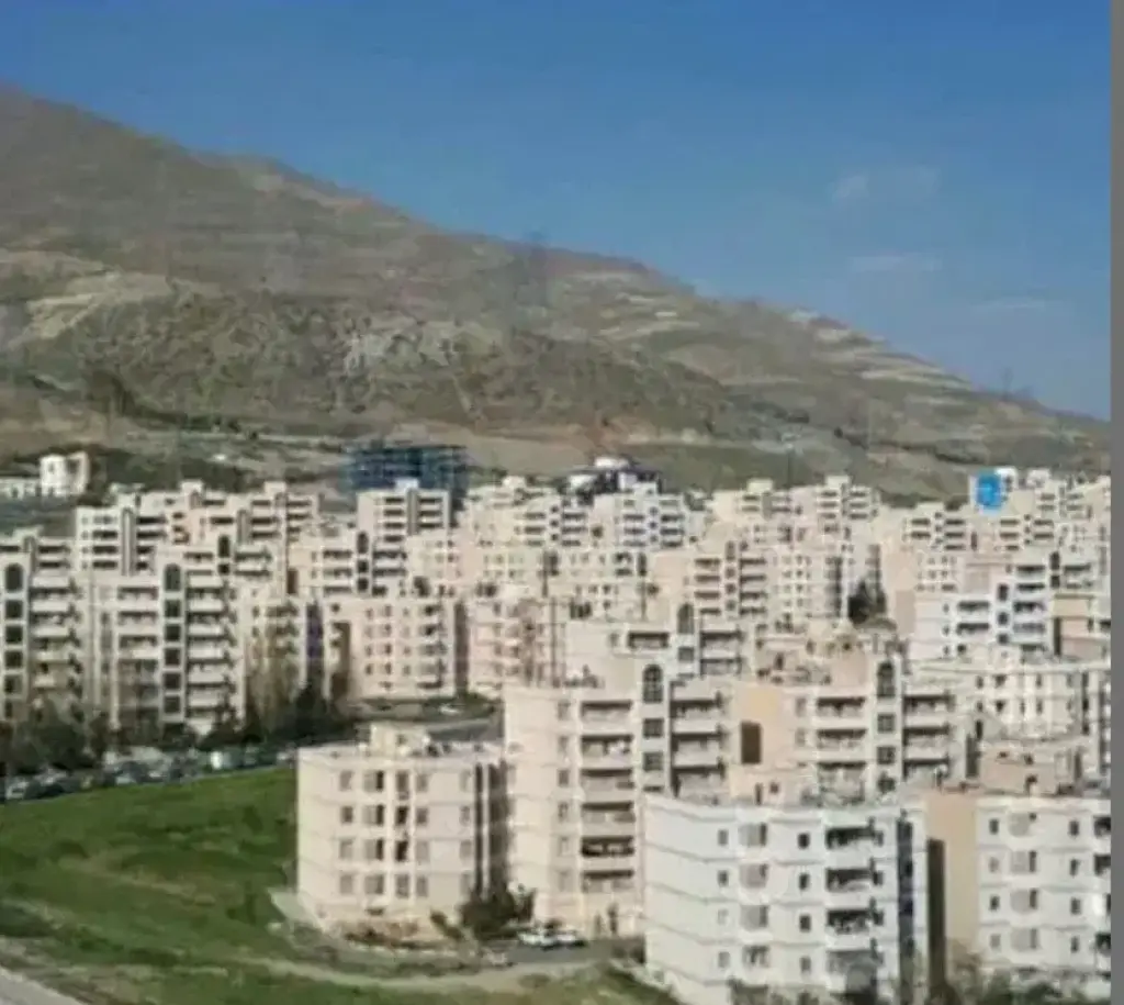 فروش آپارتمان 80 متری در شهرک شهید باقری