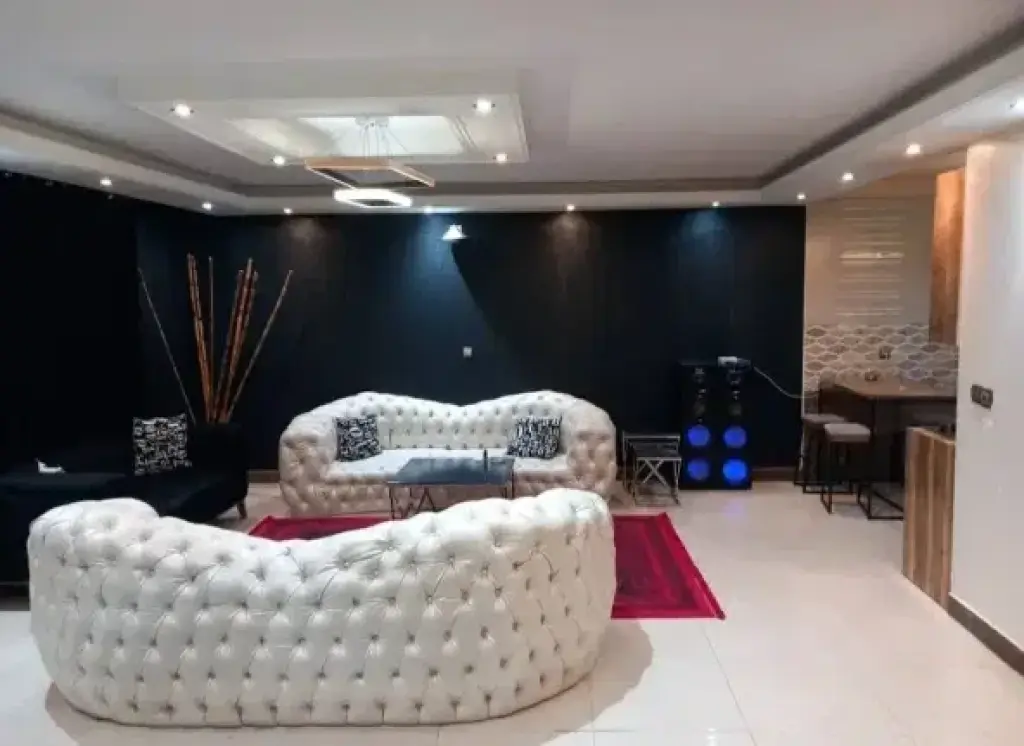 اجاره خانه و ویلا 650 متری در حصارک - تصویر 4