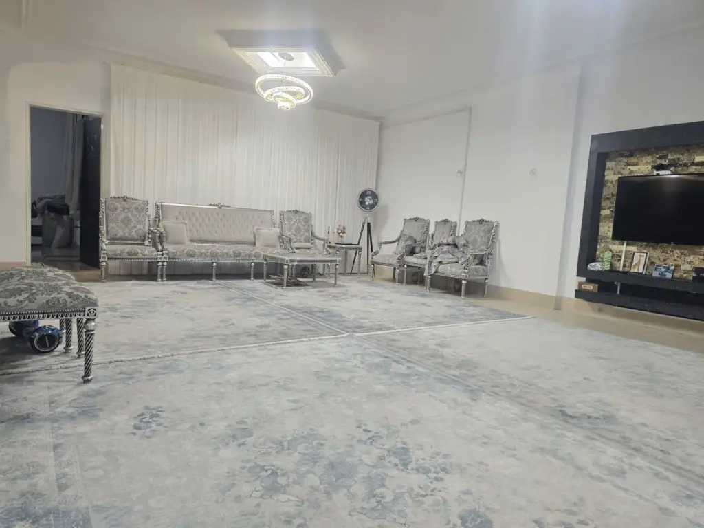 اجاره خانه و ویلا 160 متری در بلوار کشاورز