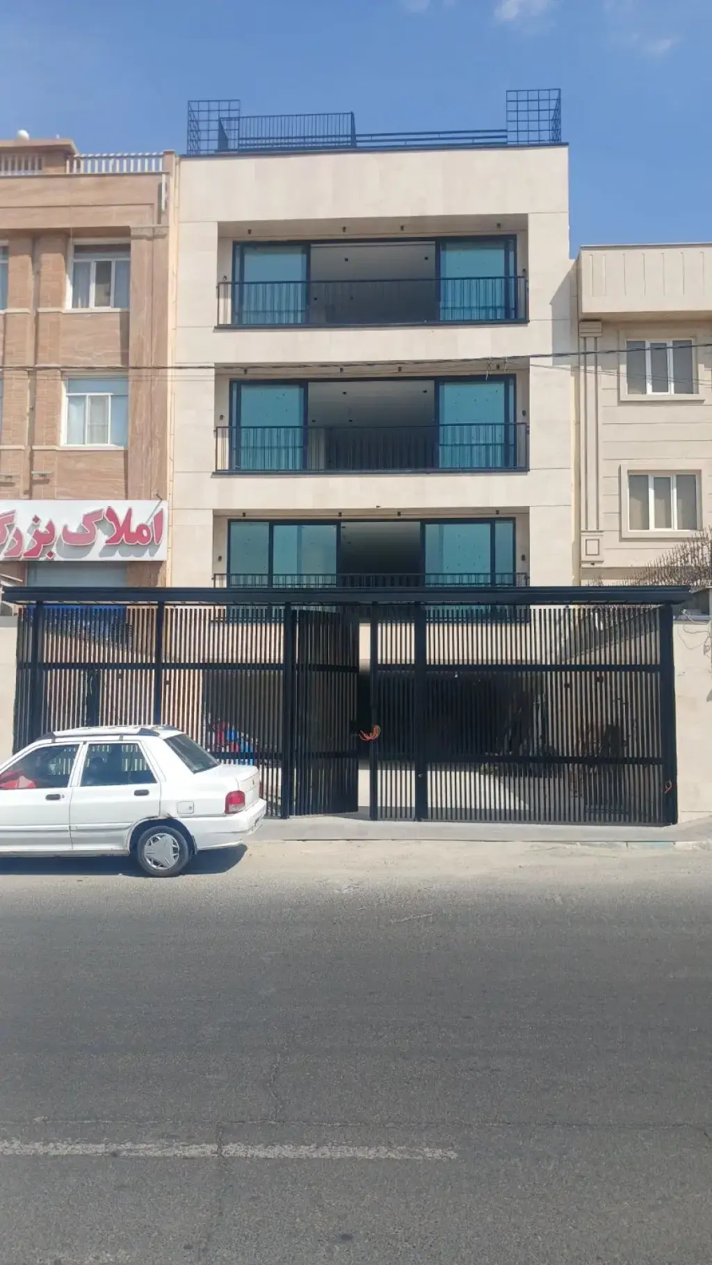 فروش اداری و تجاری 700 متری در گلستان (شهرک راه آهن) - تصویر 2