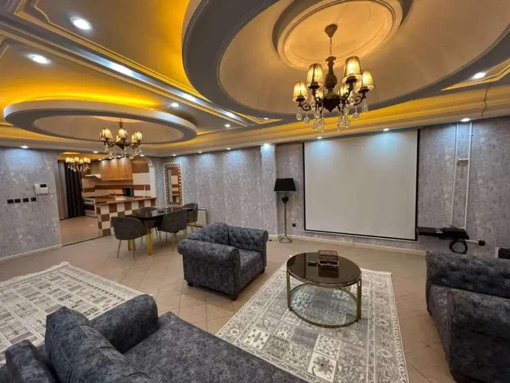 اجاره اداری و تجاری 350 متری در شهرک مخابرات