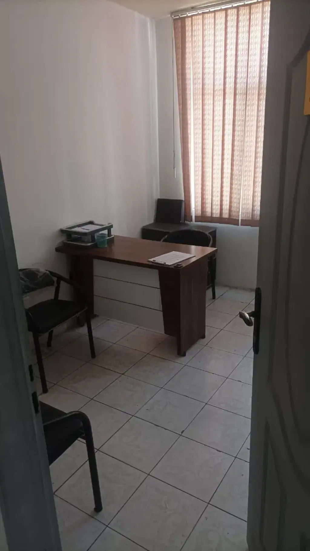 اجاره اداری و تجاری 80 متری در نصرت - تصویر 3