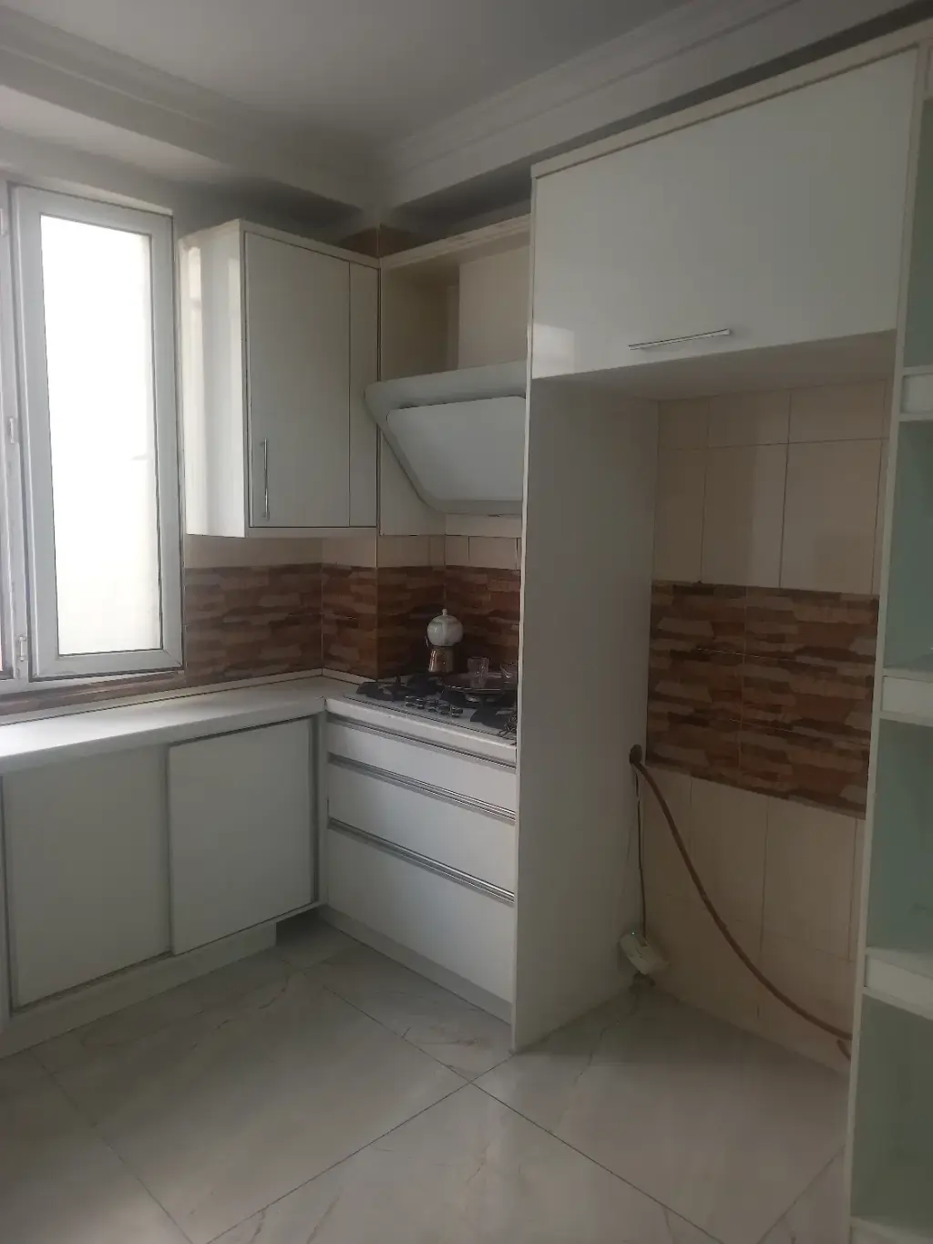 اجاره اداری و تجاری 30 متری در مهرآباد